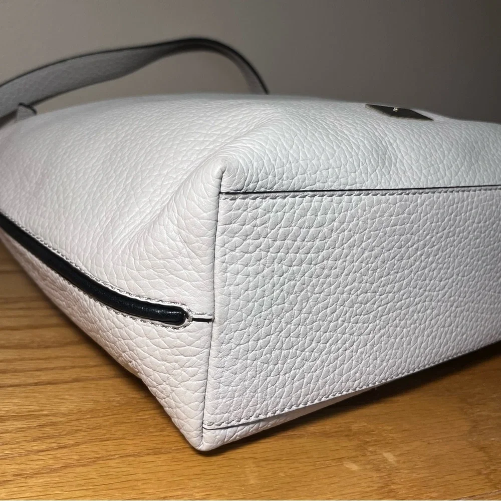 Kate Spade New York Prospect Place Kaia
Crossbody Hobo Bag - Picture 5 of 11